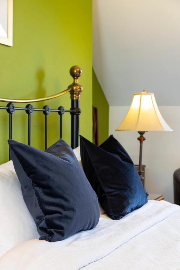 Wynnstay House 4*