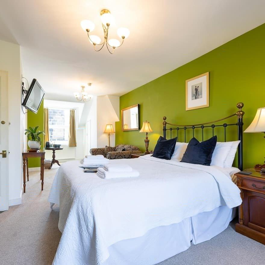 Wynnstay House Guest house 4*